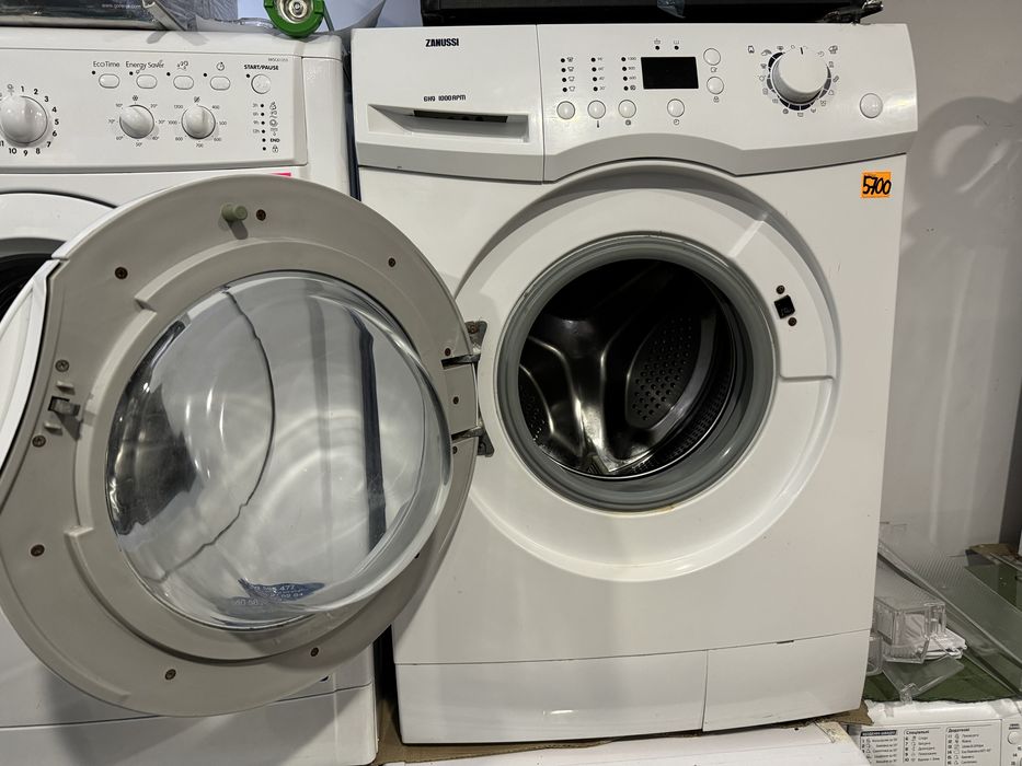 Zanussi пральна машина, машинка 6кг re-01