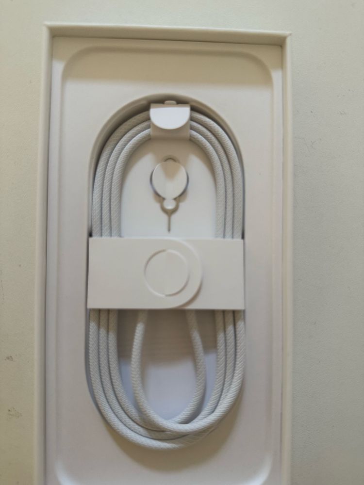 Iphone 16  pro max 256gb novo