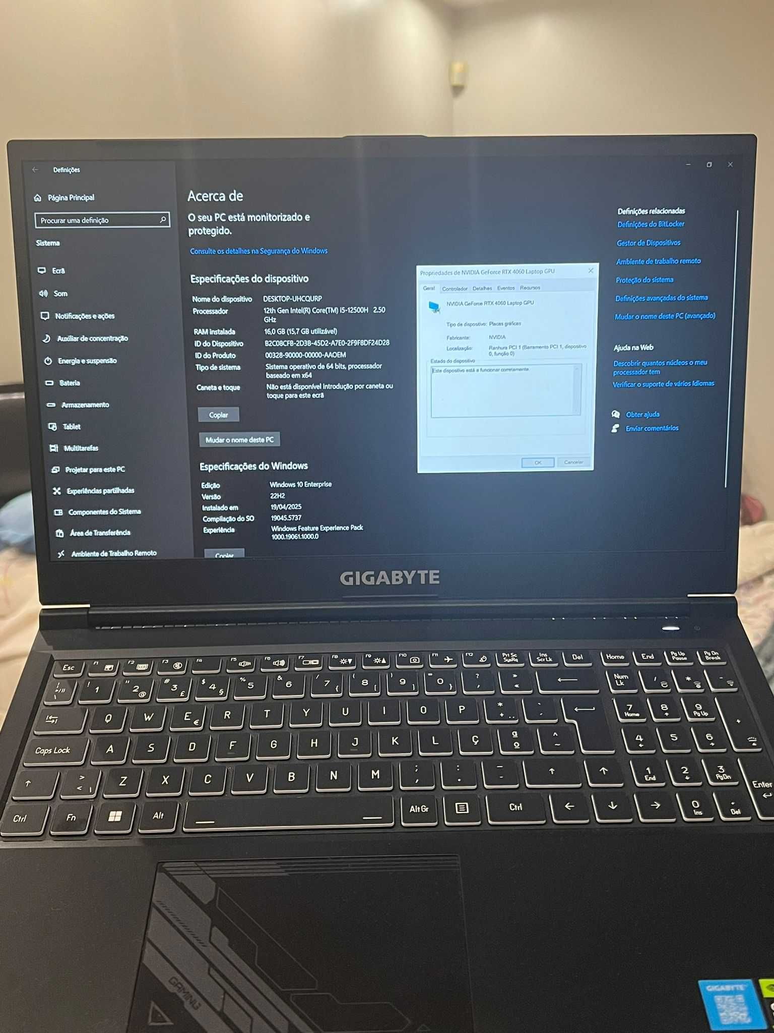 Portátil Gaming Gigabyte G5 | RTX 4060 | i5 | 16GB RAM