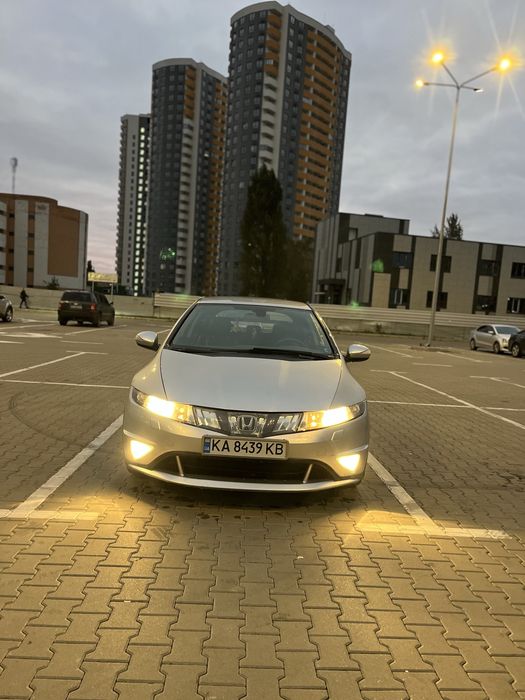 Honda Civic 5d 1,8 Robot