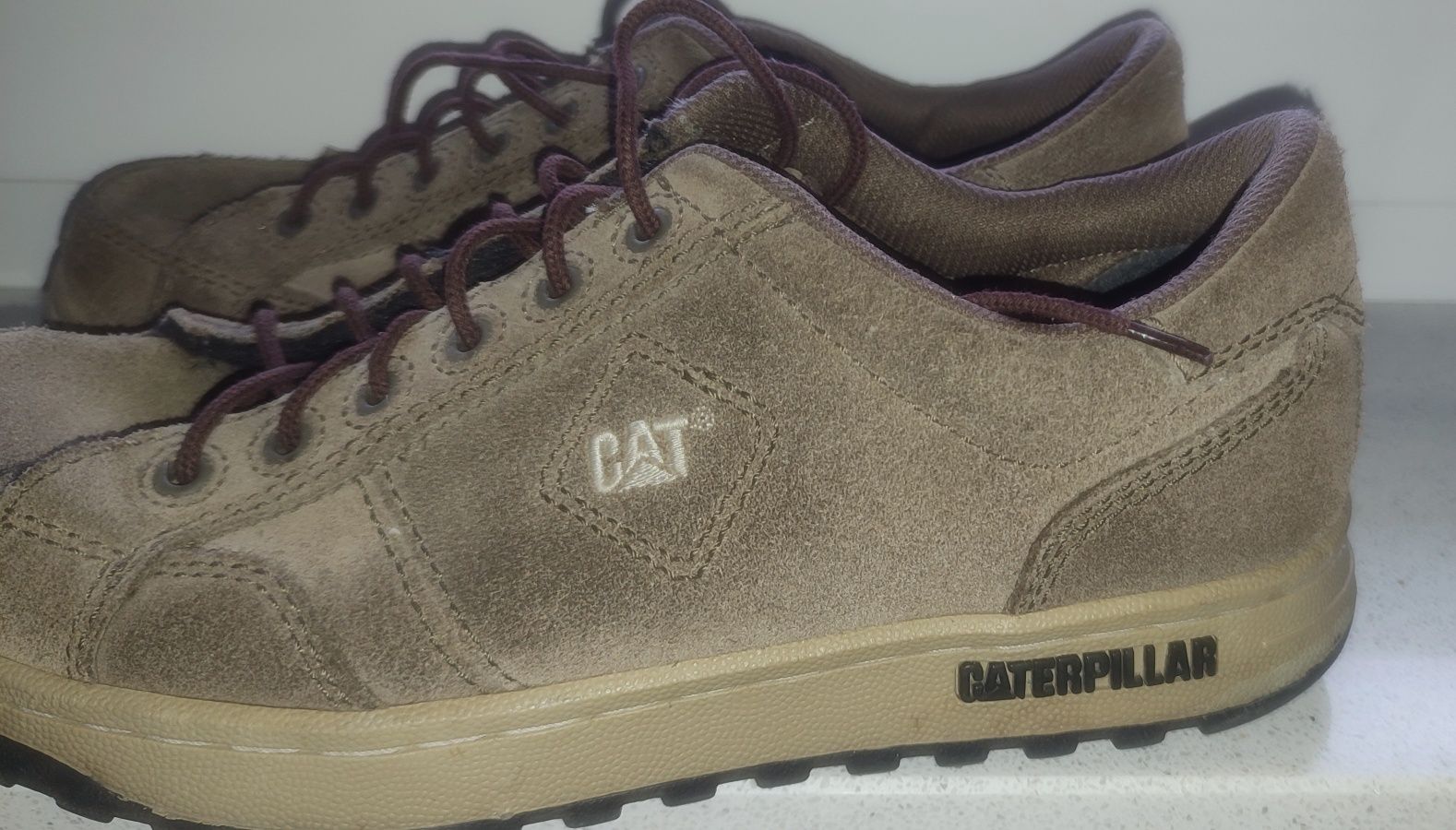 Buty CAT Caterpillar r. 40 / 25 cm sneakersy