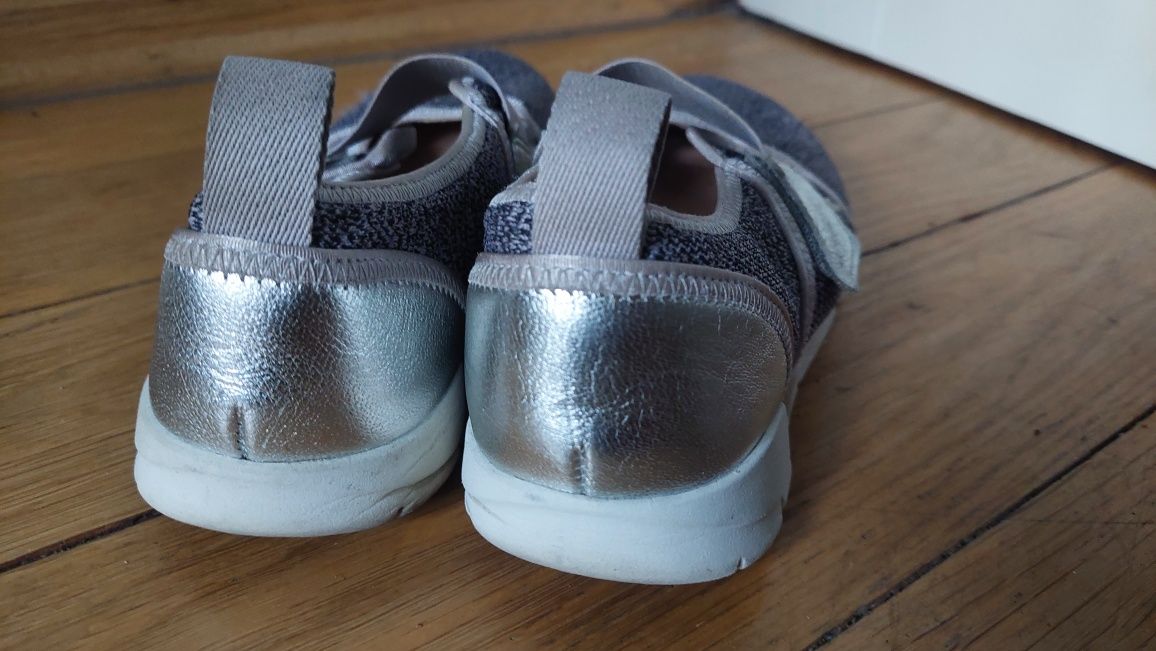 Clarks Półbuty Tri Amelia Bar sportowe lekkie baleriny r.37