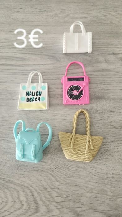 Carteiras Barbie e outras