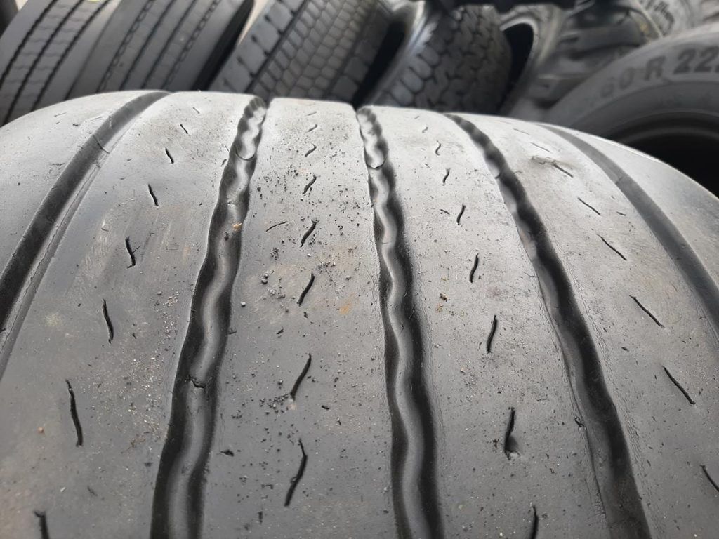 Opona używana ciężarowa 455/40R22.5 HAKOOK TL10+ 800zł C2505