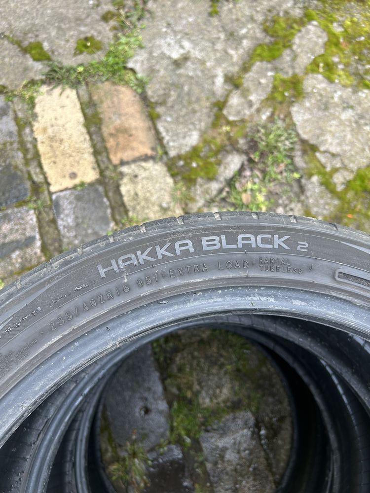 Летние шины Nokian Hakka Black2 235 40 18