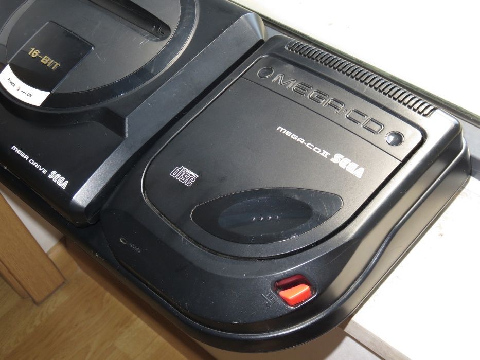 Sega Mega CD 2 + Mega Drive 1 completas