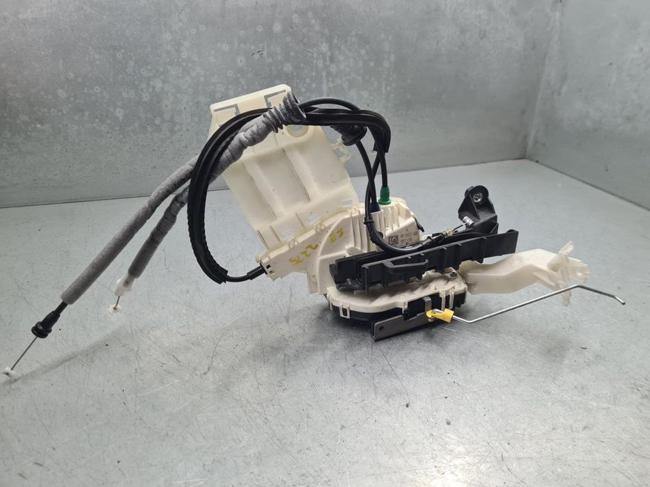 Fechadura / fecho porta frente esquerdo FIAT 500X (334_)