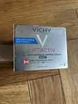 Vichy Liftactiv supreme krem na noc z kwasem hialuronowym 50 ml