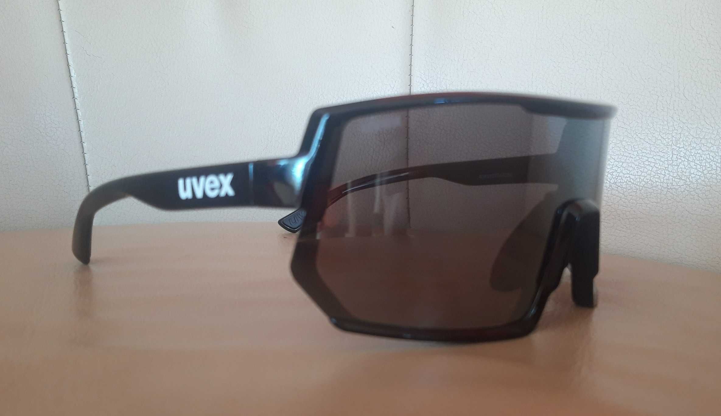 Okulary Uvex Sportstyle 235, sportowe, przeciwsłoneczne kolarskie