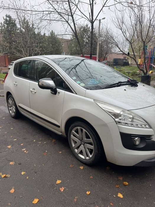 Продам авто Peugeot 3008 2.0 PHEV