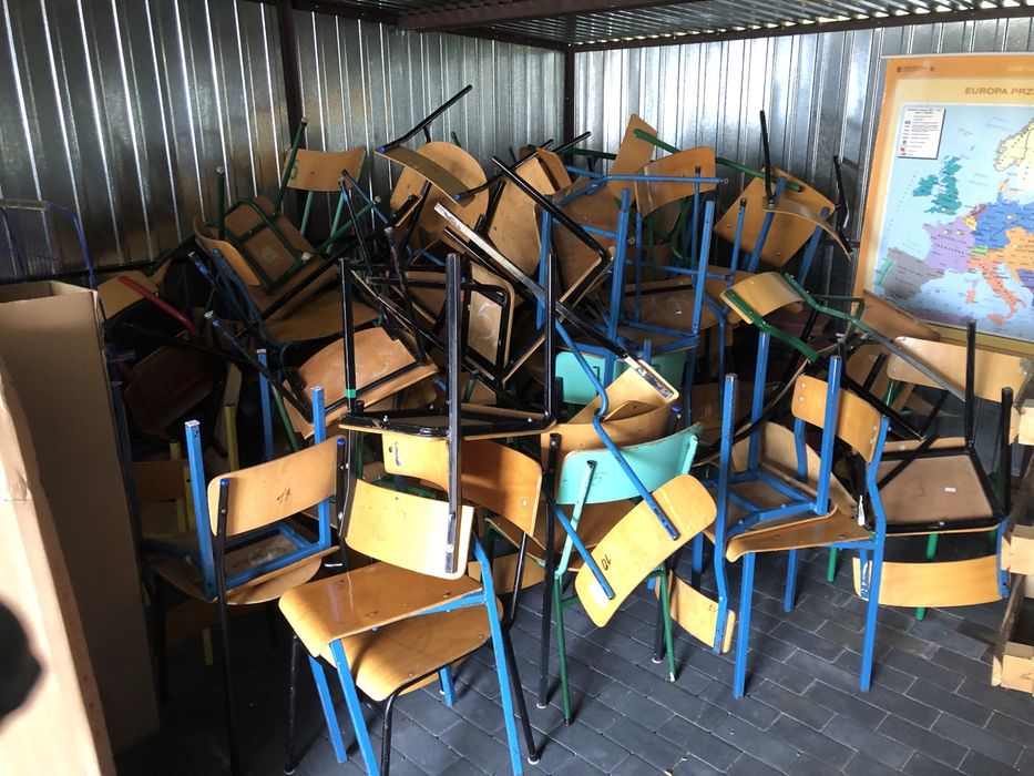 Krzesla szkolne