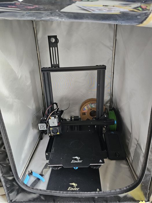 Creality 3D Ender-3 V2 (com auto level)