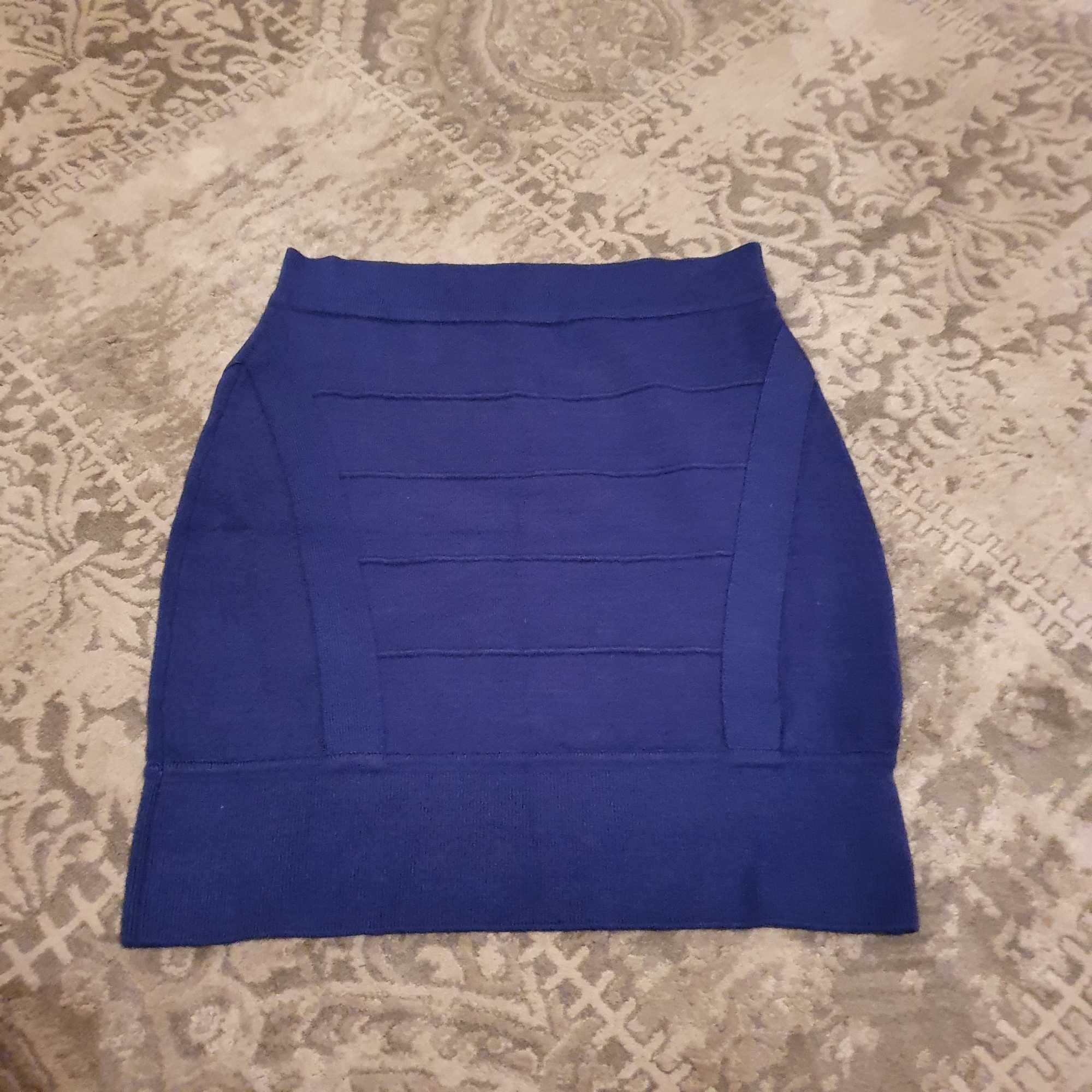 Spódnica mini szafirowa Bebe