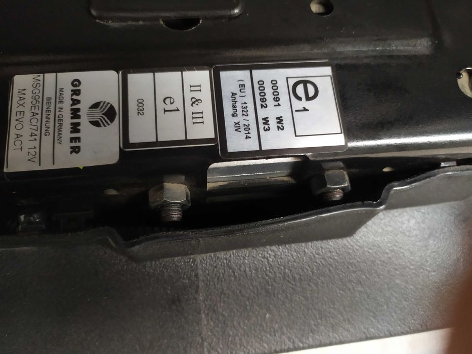 Siedzenie fotel Grammer pneumatyczny 95/AL 741 DYN