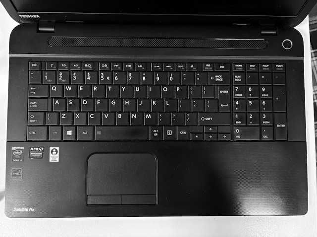 Laptop Toshiba Satellite Pro C70-B-41E Core i5 4210U, 17,3", Win 10Pro