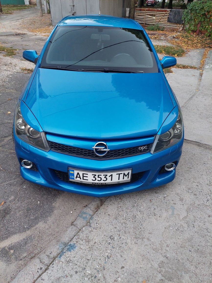 Opel astra h opc