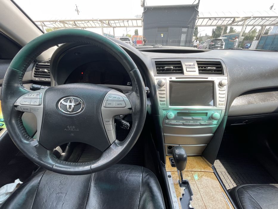 Toyota Camry 2.4 офіційна європейка