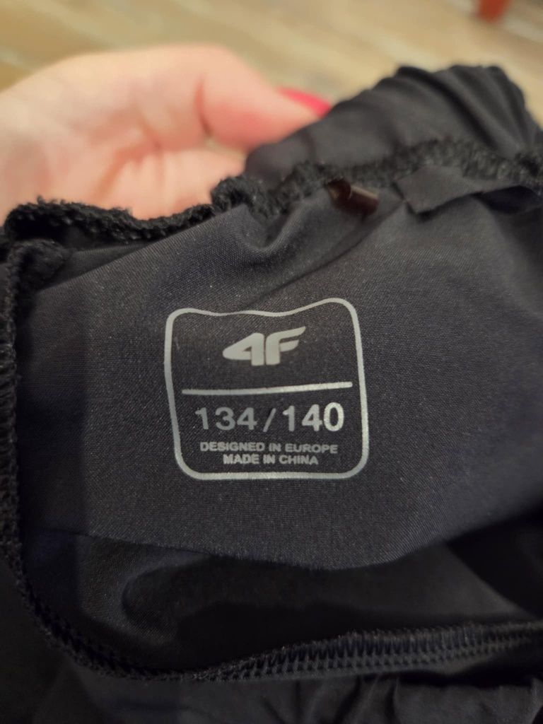 Strój na W-F dla chłopca, 4F, rozmiar 140