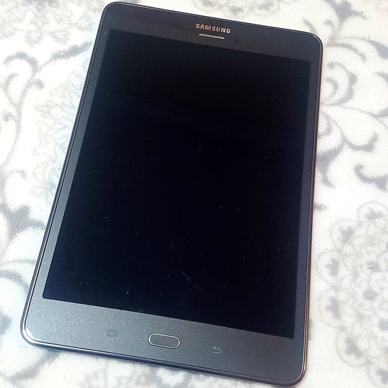 Tablet Samsung E9.6 SM-T560