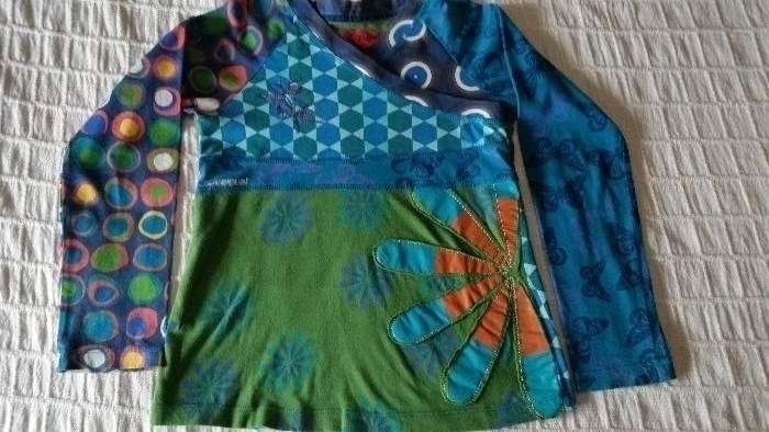 NOVA| Blusa Desigual menina 7/8 anos