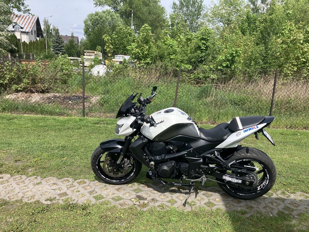 Kawasaki z750 Biały kruk