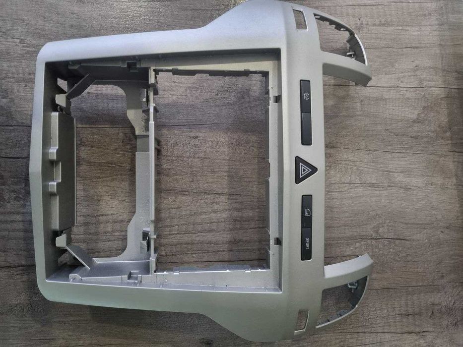 КОНСОЛЬ СРЕДНЯЯ РАМКА OPEL ZAFIRA B 13162552 с кнопками 13100118