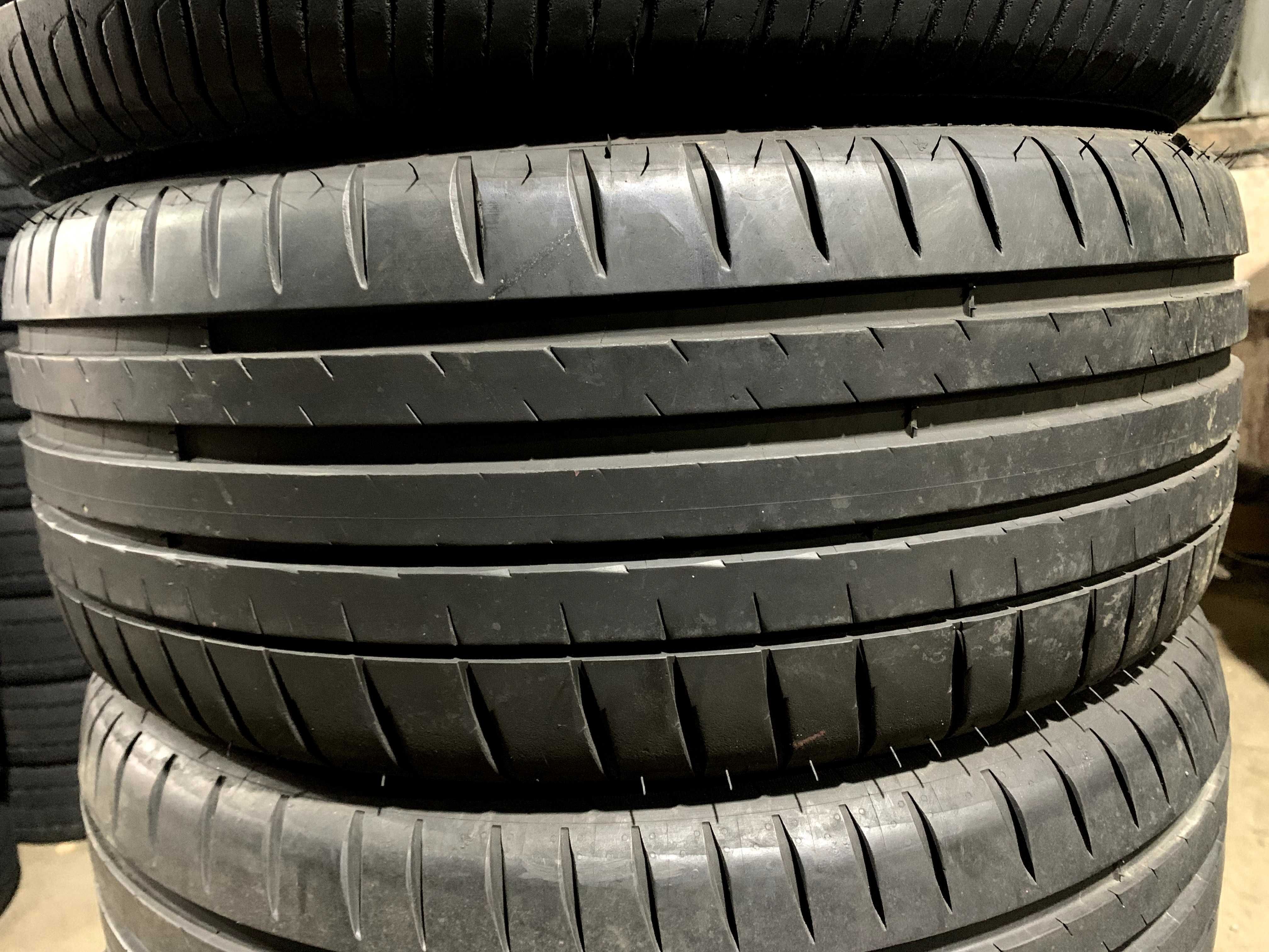Склад шин б/в. 225/45 R18 Michelin Pilot Sport 4