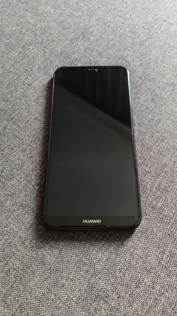 Huawei P20 lite pudełko etui słuchawki