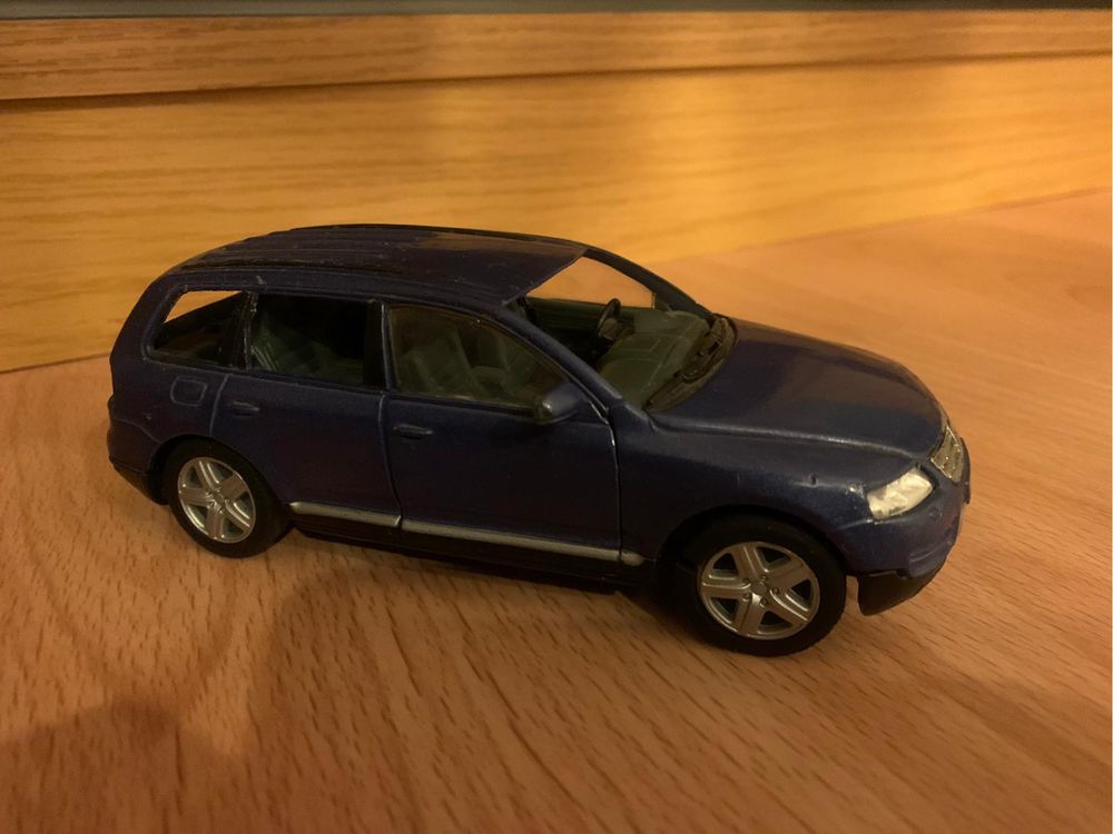 Miniatura VW Touareg 1/36 Welly