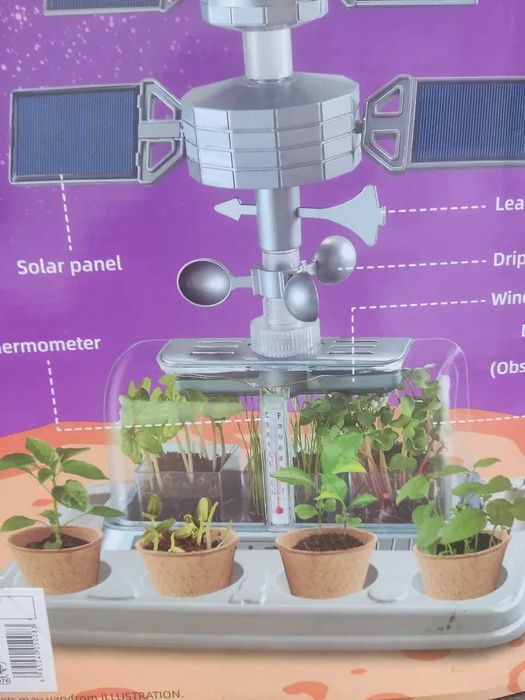 Навчальний набір Космічна теплиця Space Plant Сонячні панелі полив