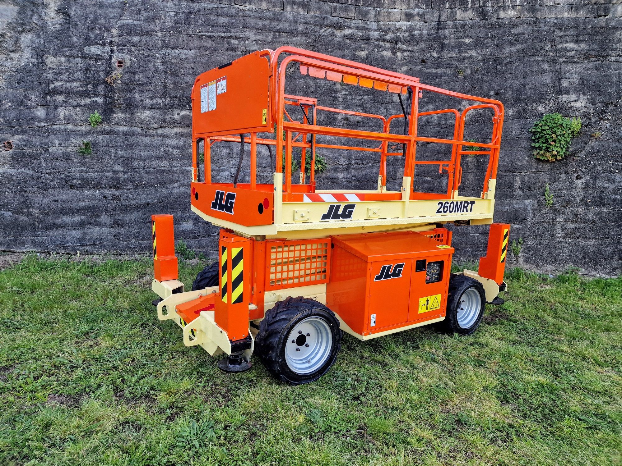 Plataforma elevatória jlg 10 m