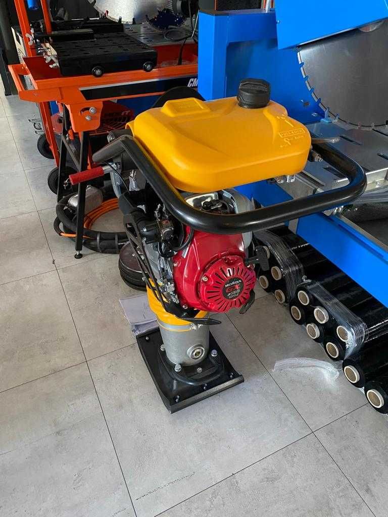 Zagęszczarka ubijak skoczek 73 KG ENAR PH 70 E, 280 MM, HONDA GXR 120