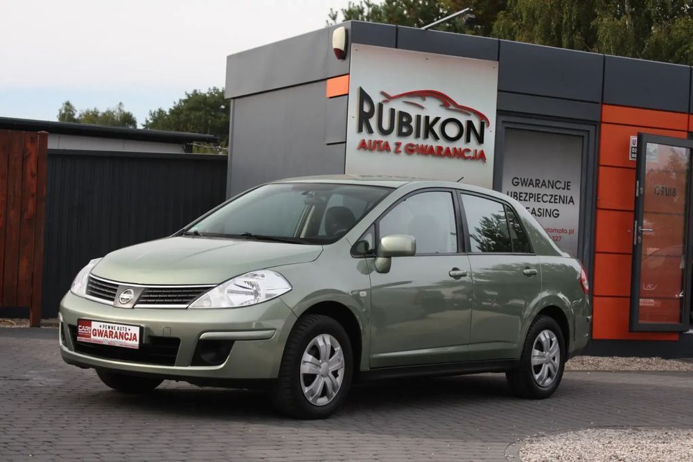 Nissan Tiida Benzyna,Sprowadzony,Zarejestrowany,Bez rdzy