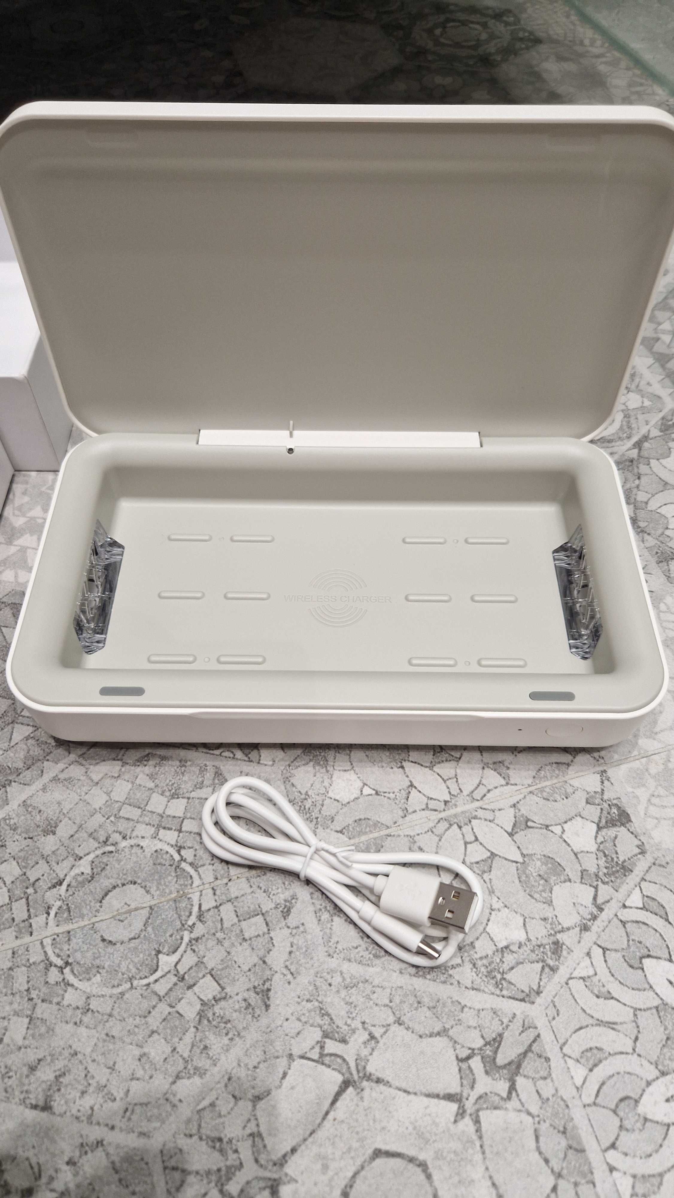 IT FIT  Samsung Sterylizator UV z funkcją ładowania bezprzewodowego