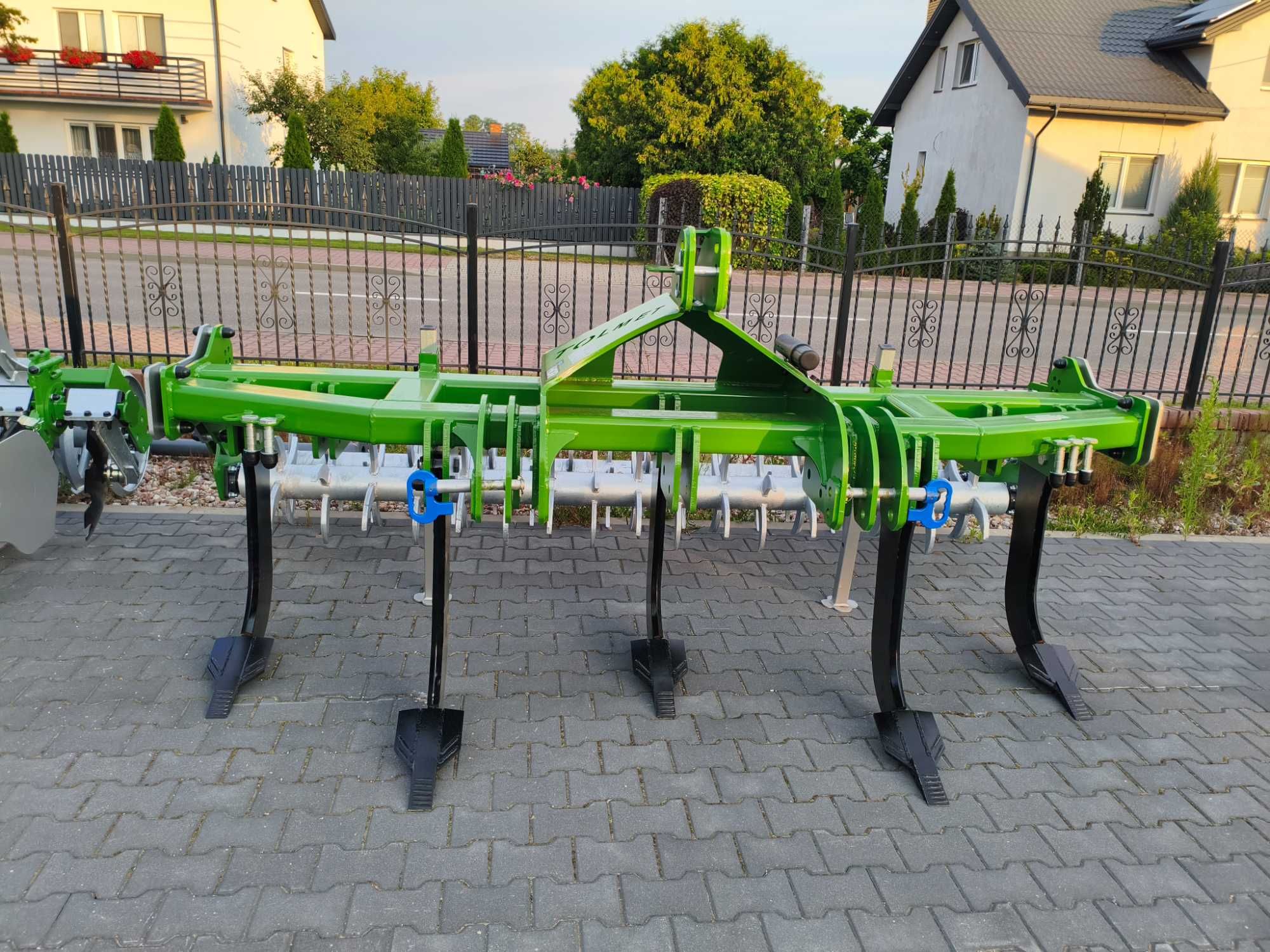 Głębosz Tolmet 5 Łap + wał tandem mulczujący THOR