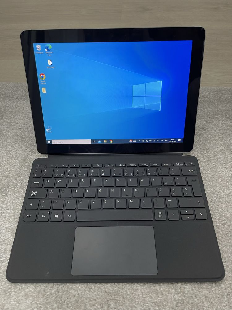 Microsoft Surface Go