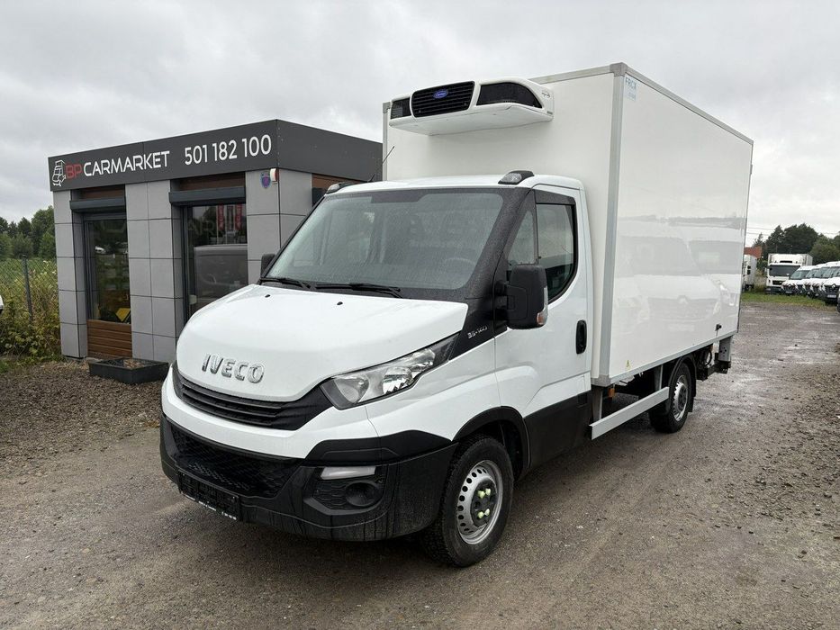 Iveco Daily 35S14  Iveco Daily 35s14 kontener chłodnia, winda, automat, Carrier