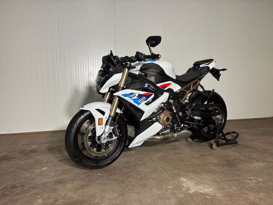 BMW S Piękne ! BMW s1000r pełny M Pakiet - Akrapović  ! Gwarancja 2027 !