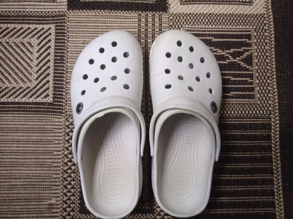 Аналог Crocs шльопанці