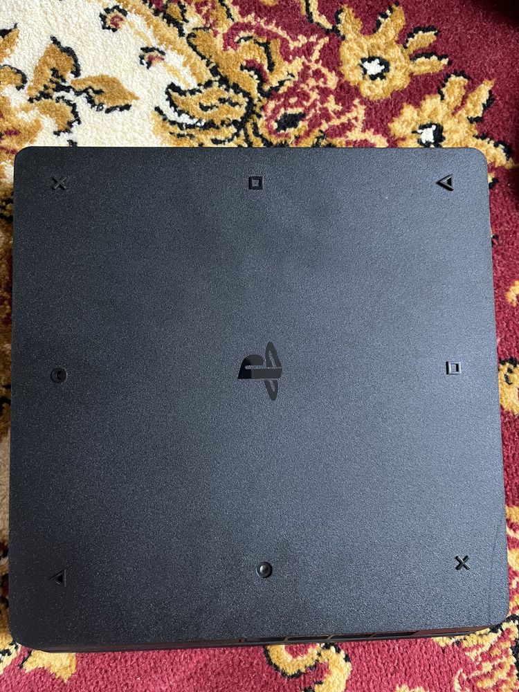 PlayStation 4 Slim 1 TB