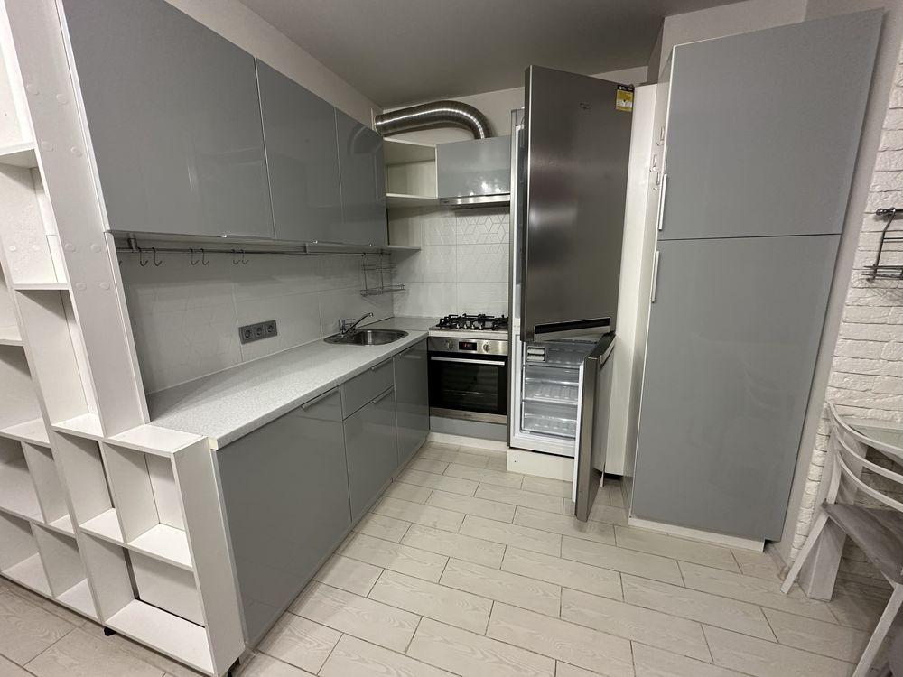 Продам квартиру 1 кім. ЖК Первоцвіт ( 44 кв.м)