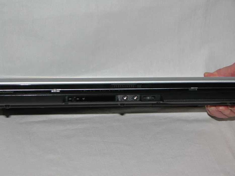 Ноутбук Toshiba Satellite L300-11Q (PSLB0E-014012RU) б/у