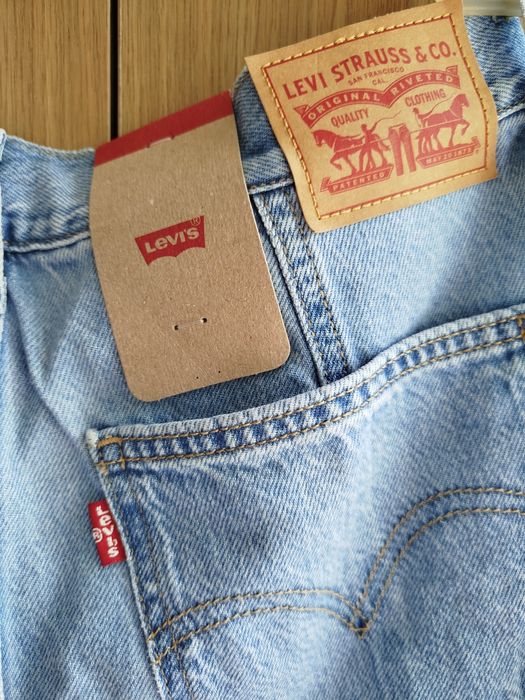 Спідниця Levi's Fit and Flare, р. 30