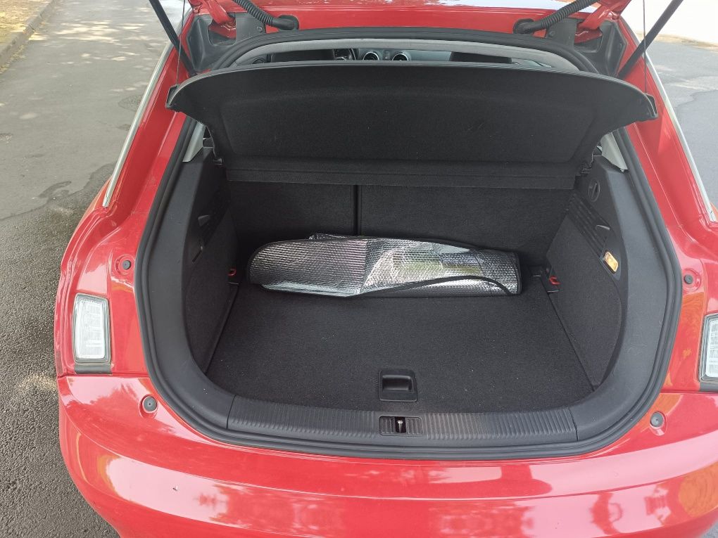 Audi A1 1.6 tdi s-line/GPS