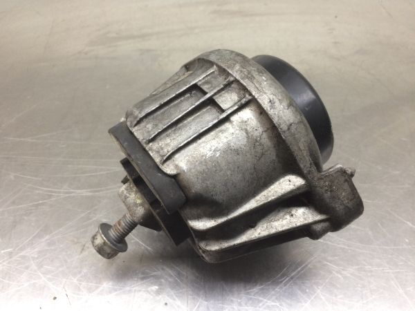 Apoio do motor BMW 3 (E90)