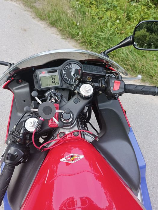 Honda cbr600 f4i