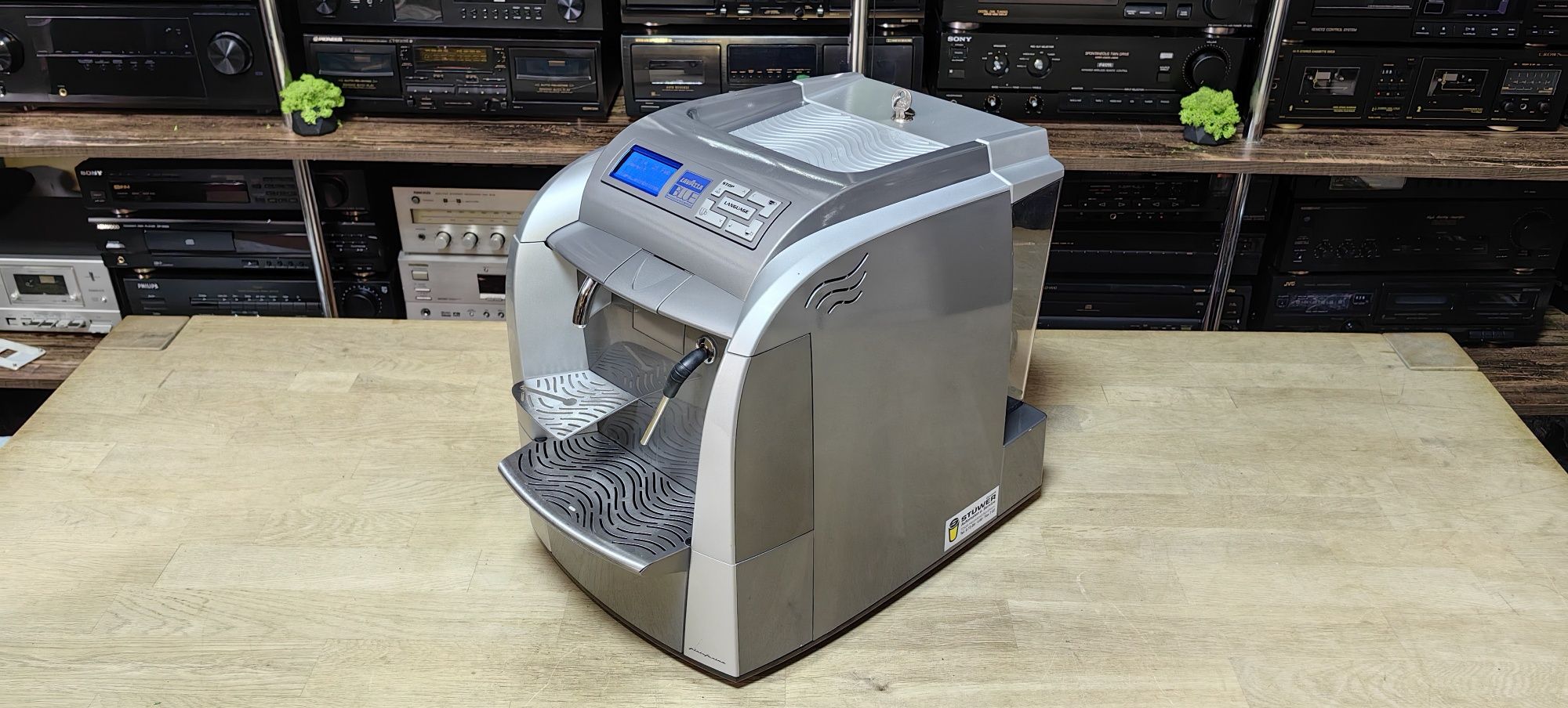 Капсульна кавова машина Lavazza Blue