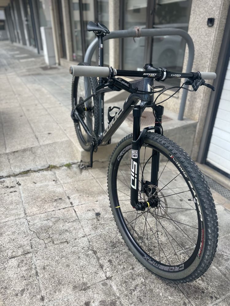 Bicicleta coluer poison SL 6.4 29”