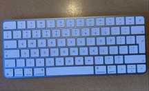 Apple Magic Keyboard unikalna niebieska (blue) klawiatura. Model A2450