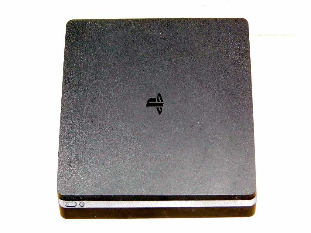 Kompletna obudowa konsoli Sony PlayStation 4 CUH-2216